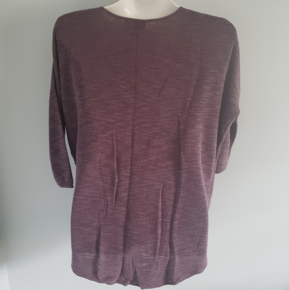 Express Pullover Sweater - Picture 3 of 4